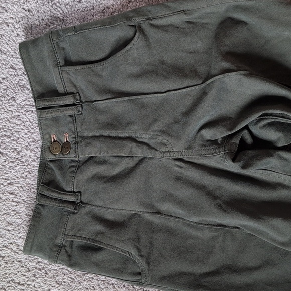 Anthropologie - Pilcro Wide-Leg Cuffed Pants - Olive Green - Picture 10 of 12